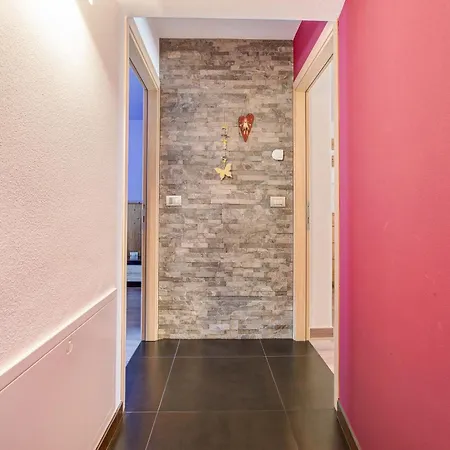 La Maison Du Bonheur Grosio